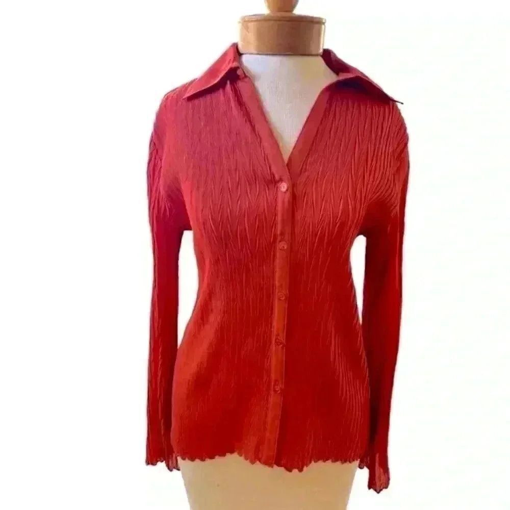 E.K. Designs women's vintage button down semi sheer blouse scallop hem & sleeve.